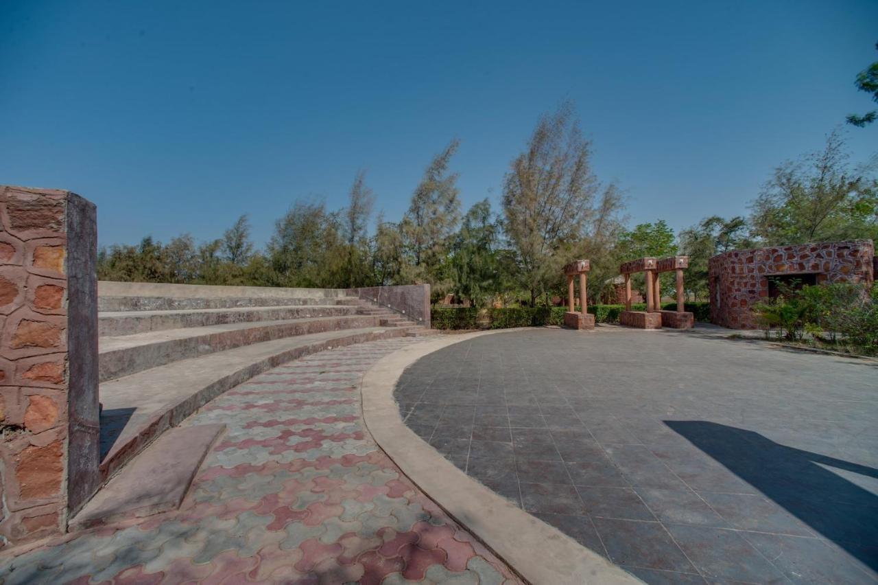The Royal Safari Camps Hotel Bajana Exterior photo